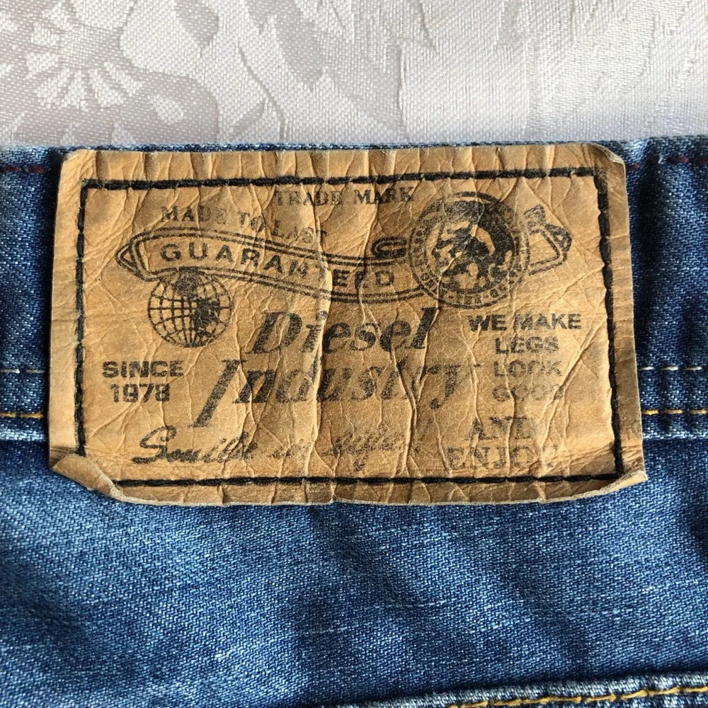 Diesel Industry Blue Jeans Denim Pants Men's Size W34/L34 Classic Straight-Leg